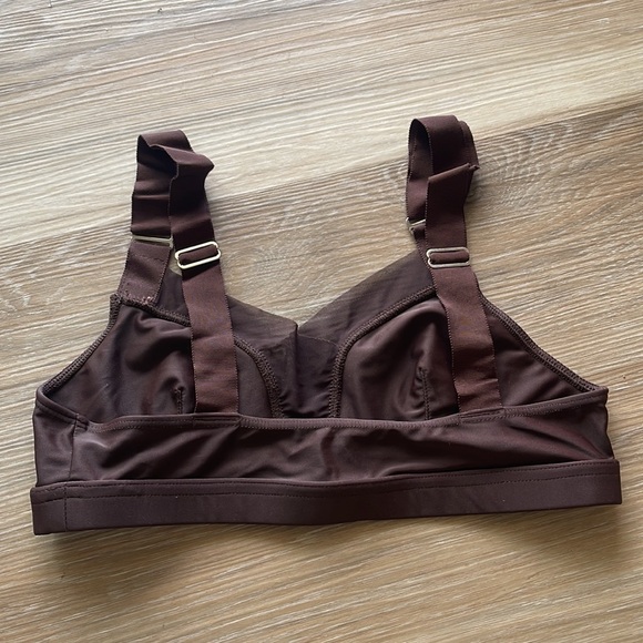 VPL B Bra - Picture 3 of 6